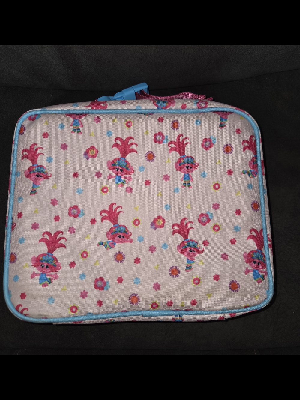 Simple Modern Trolls Poppy Size Medium School Bag & Lunch Bag For Girls - Picture 7 of 10